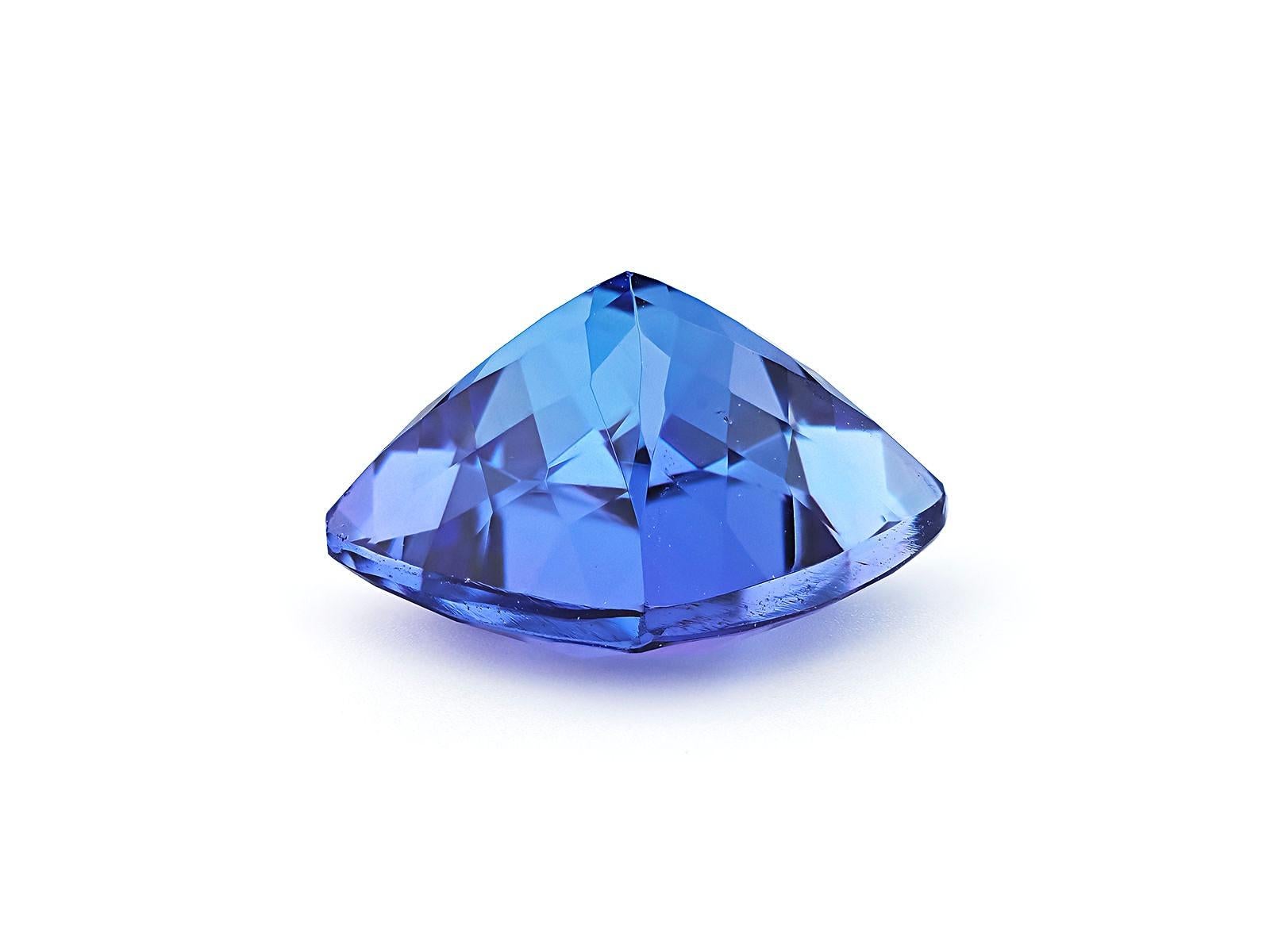 Taille coussin Nature Tanzanite 8x8mm taille à facettes AAAA couleur coussin 2.48 cts Loose Gemstone en vente