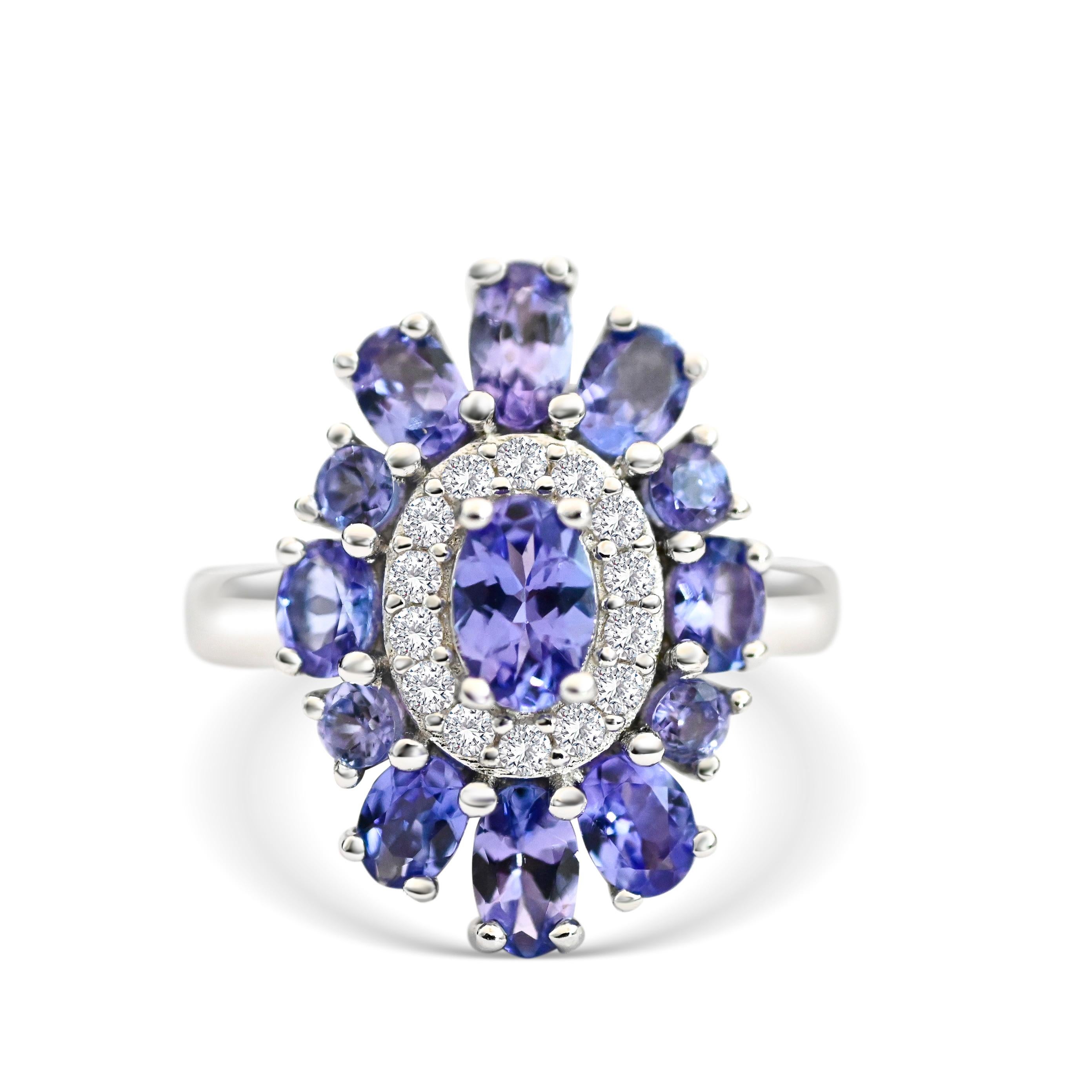 ♥ Bienvenido a Blue Star Gems Nuestras Joyas Alegres y con Sentido
En Blue Star Gems, nos apasiona ofrecer joyas alegres y llamativas para llevar a diario. Nuestra colección incluye diseños populares de anillos de compromiso y de boda, desde diseños