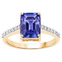 Natural Tanzanite and Diamond Engagement Ring 2.74 Carats 14K Yellow Gold