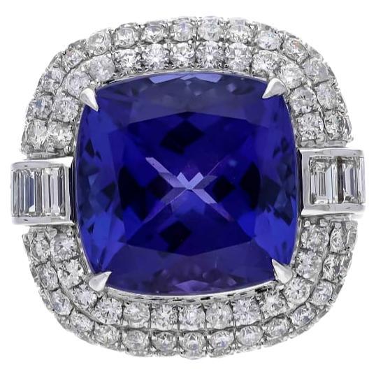 Superb tanzanite stone with best color and clarity ring perfect for your outing.

diamonds ;
3.4 carats 
Tanzanite  ( 13.27 carats)
gold ( 9.15 gms)



It’s very hard to capture the true color and luster of the stone, I have tried to add pictures