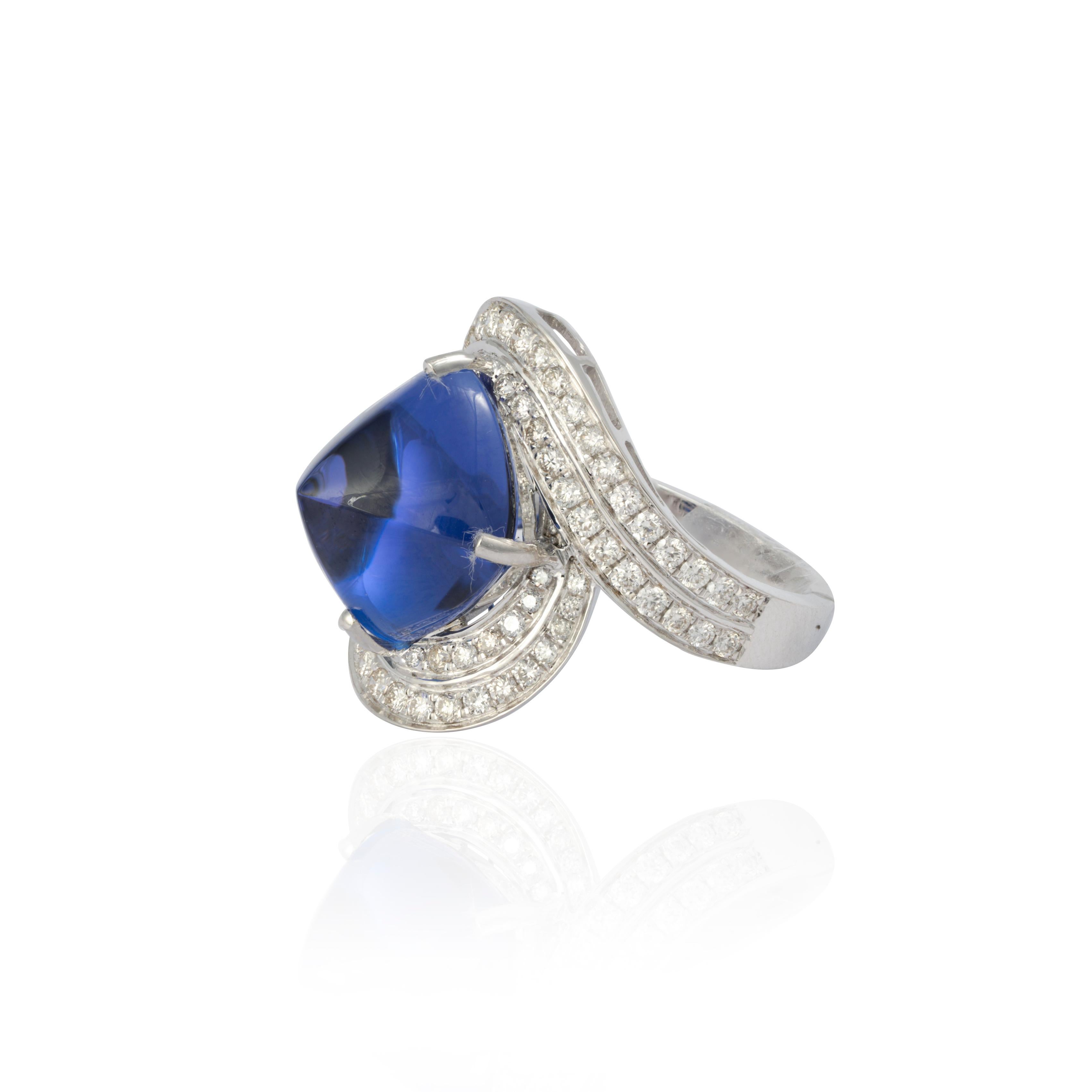 Natural Tanzanite Cushion Ring with Diamonds and 14k Gold In New Condition In New York, NY
