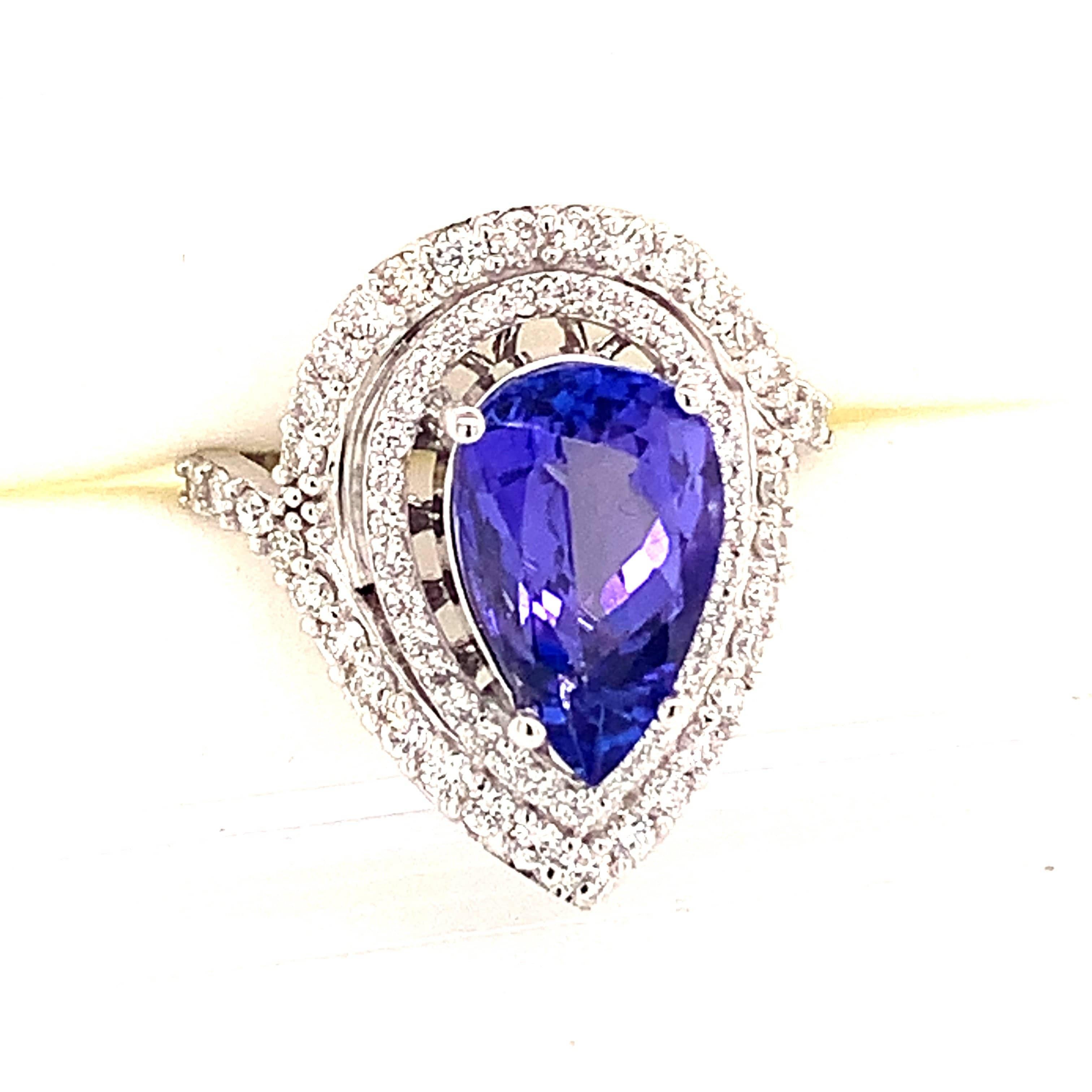 Natural Tanzanite Diamond Ring 14k Gold 4.54 TCW GIA Certified In New Condition For Sale In Brooklyn, NY