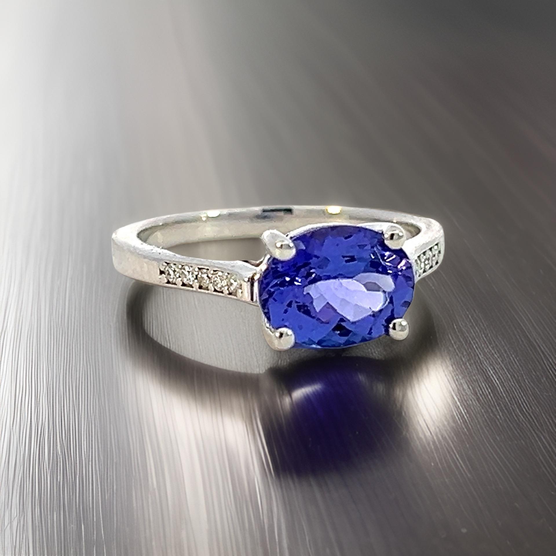 Oval Cut Natural Tanzanite Diamond Ring 6.5 14k WG 2.05 TCW Certified For Sale