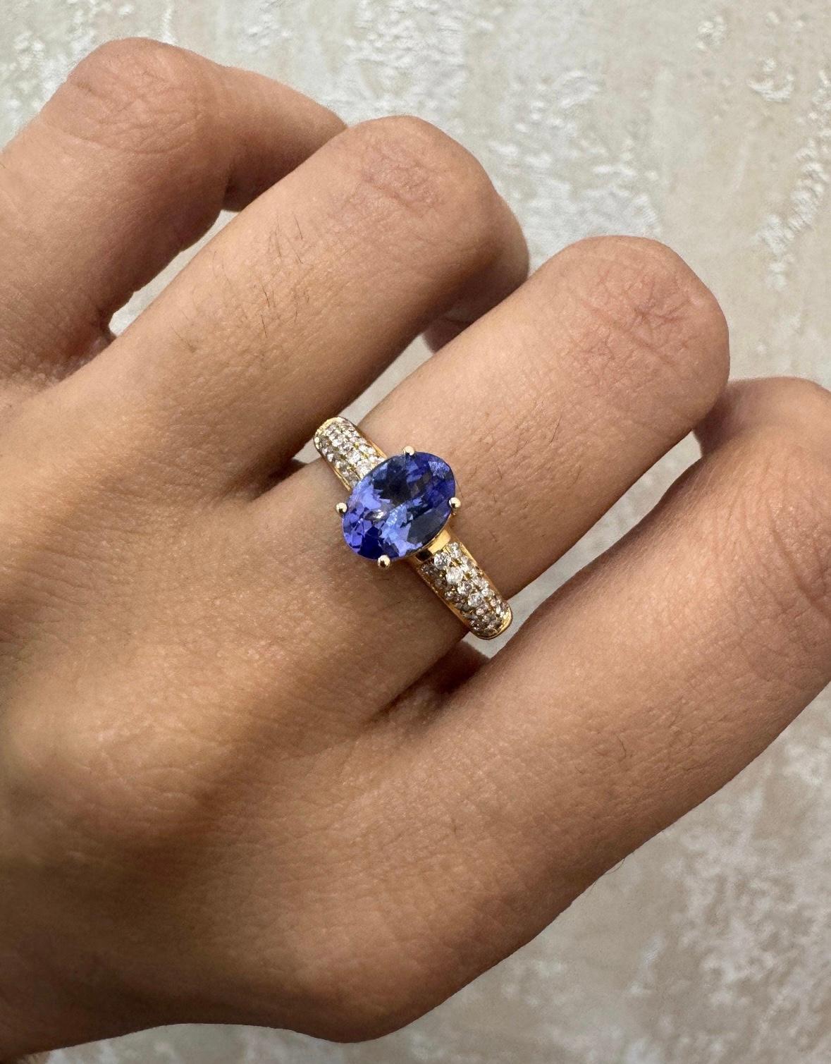 Mixed Cut Natural Tanzanite & diamond ring in 14k gold
