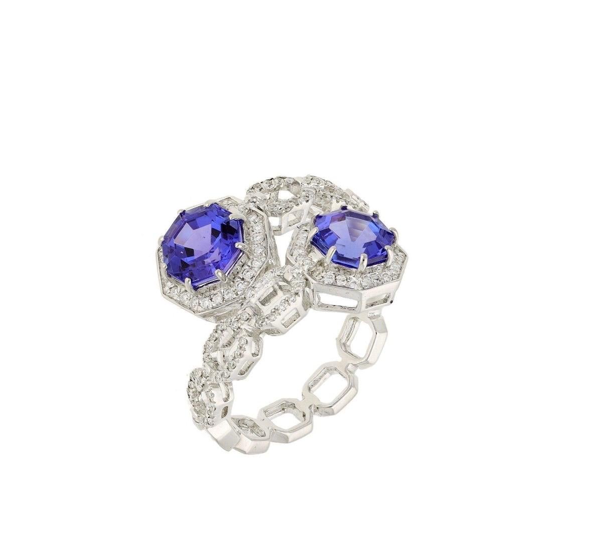 Natürlicher Tansanit-Diamant-Ring aus 18 Karat Gold (Asscher-Schliff) im Angebot