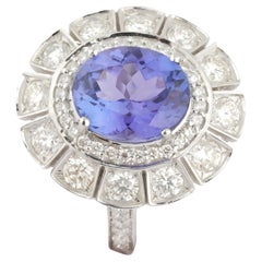 Stunning 18k White Gold Tanzanite and Diamond Halo Ring, 3.03ct