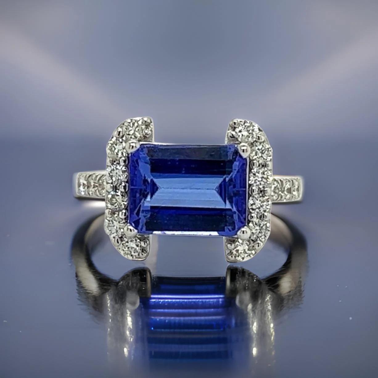 Anello con diamante naturale di tanzanite in oro 14k W 3,89 TCW certificato in vendita 4