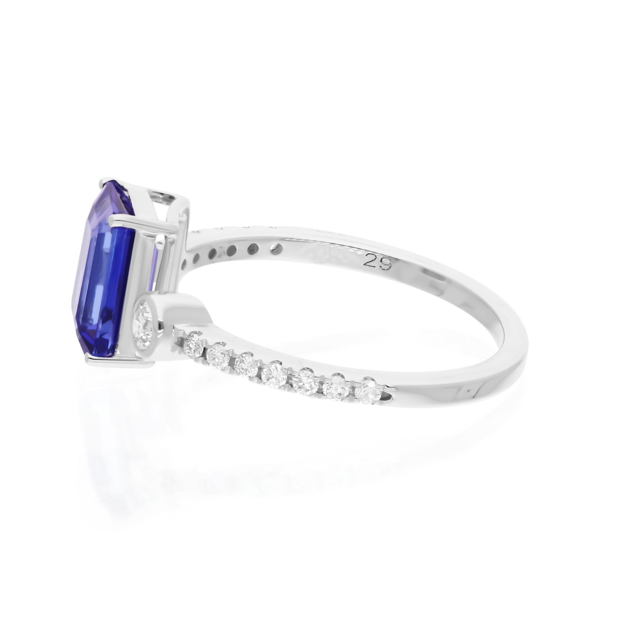 Natural Tanzanite Gemstone Cuff Ring Diamond 14 Karat White Gold Fine Jewelry In New Condition For Sale In Diera, Dubai