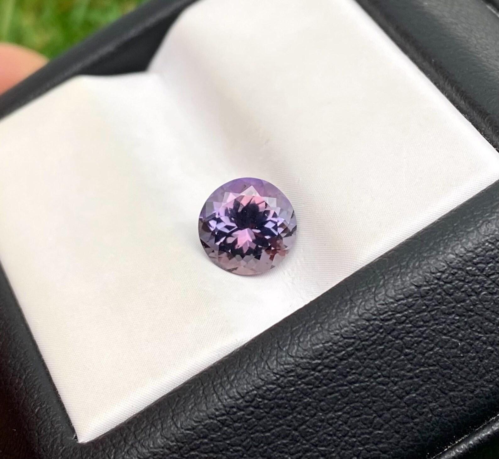 Natural Tanzanite loose gemstone 1.34 ct., Round Cut, Certificate, Tanzania For Sale 2