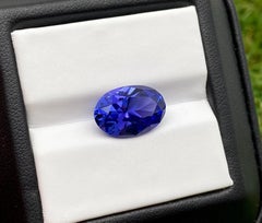 Natural Tanzanite loose gemstone 5.49 ct., Oval, Certificate, Excellent Cutting!