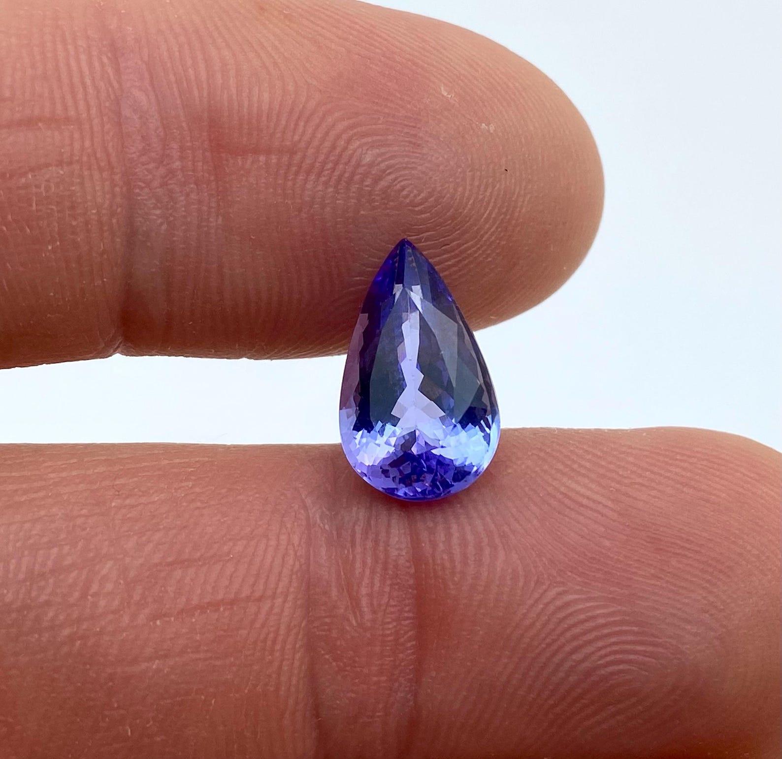 Pierre précieuse de tanzanite naturelle de 4,73 carats, taille poire, certificat GFCO, Tanzanie en vente 3