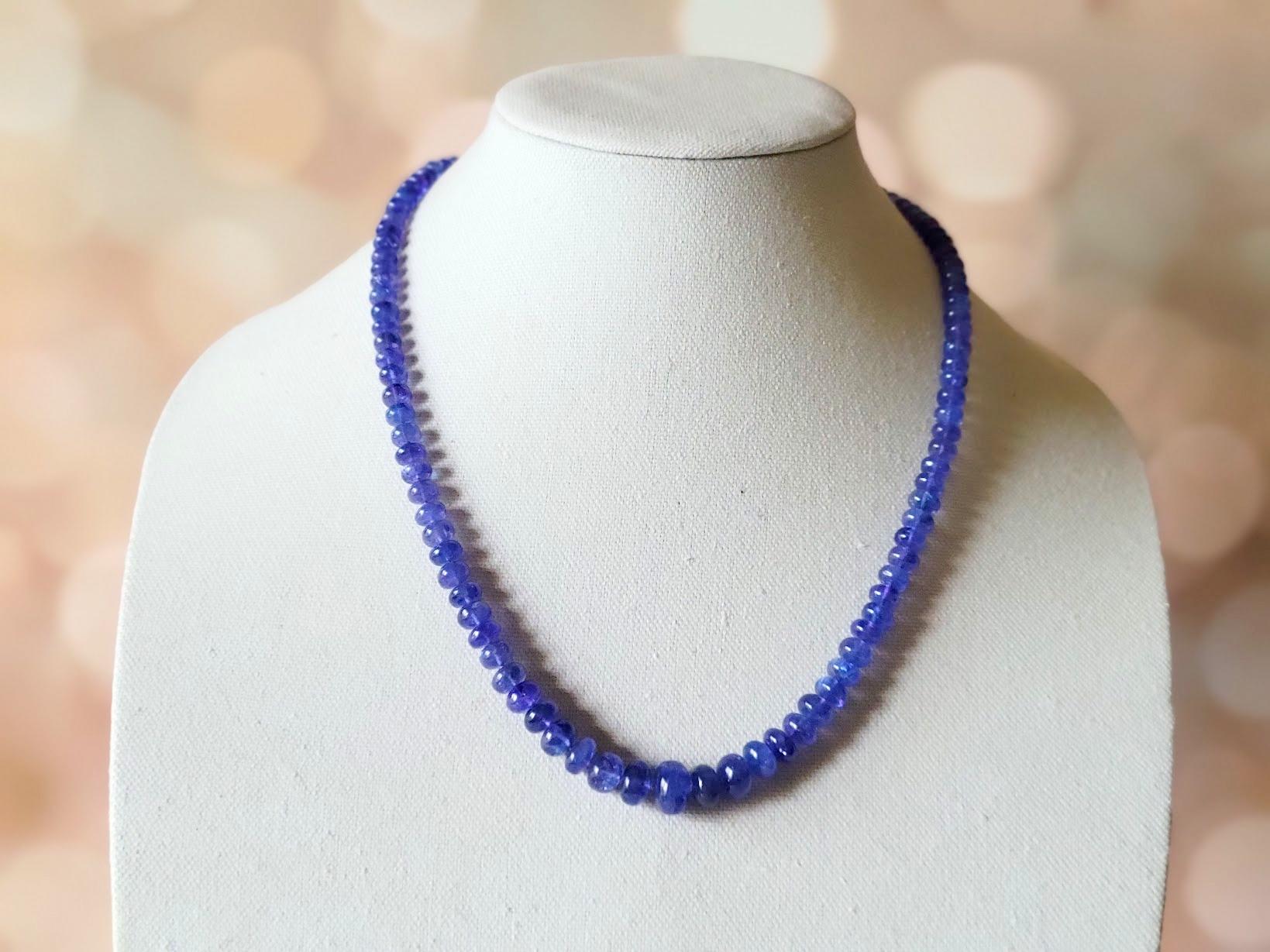 Natural Tanzanite Necklace In New Condition For Sale In Chesterland, OH