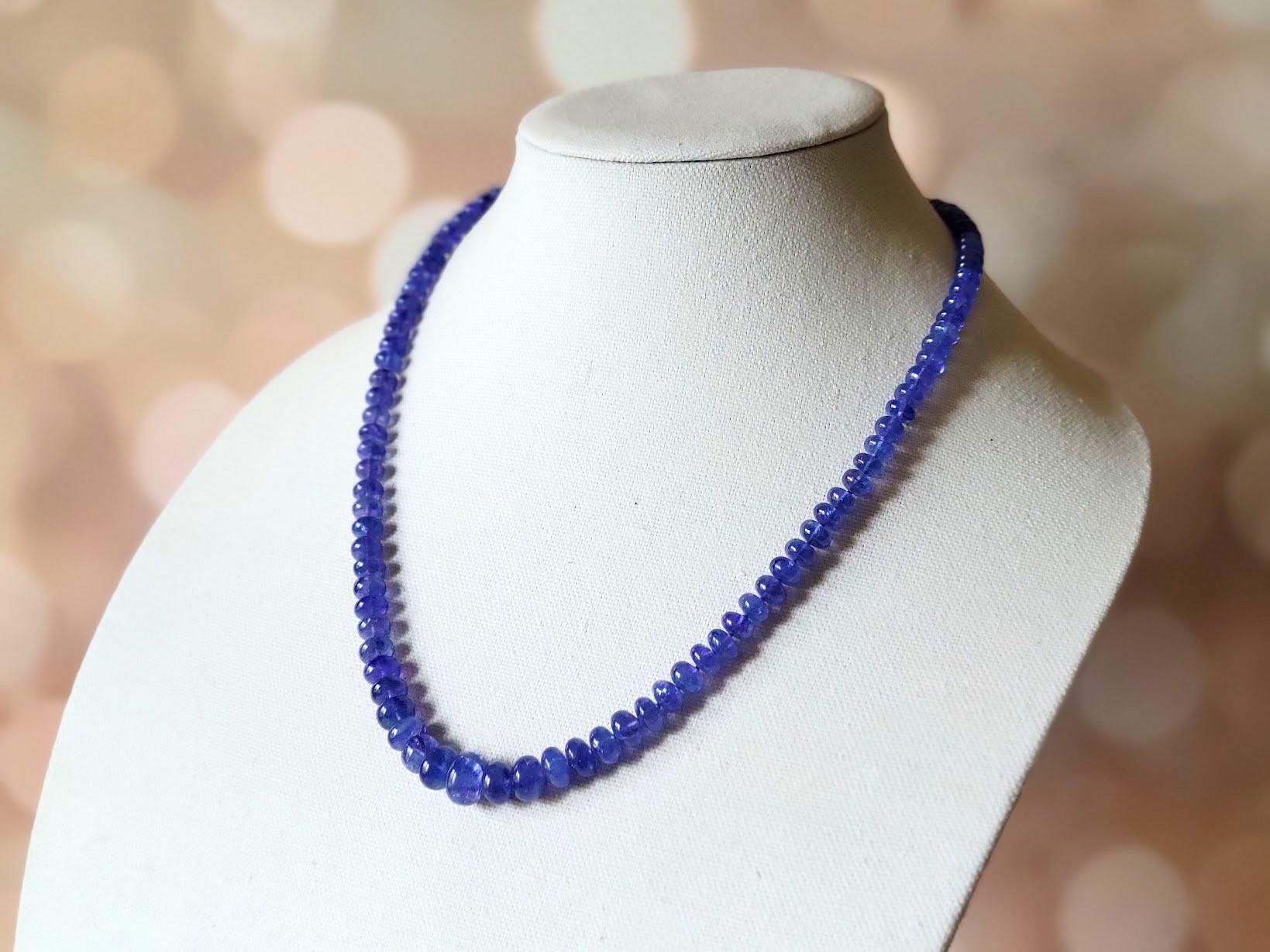 Women's Natural Tanzanite Necklace For Sale