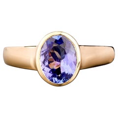 Anello di tanzanite naturale da 1,7 carati in oro giallo 9K