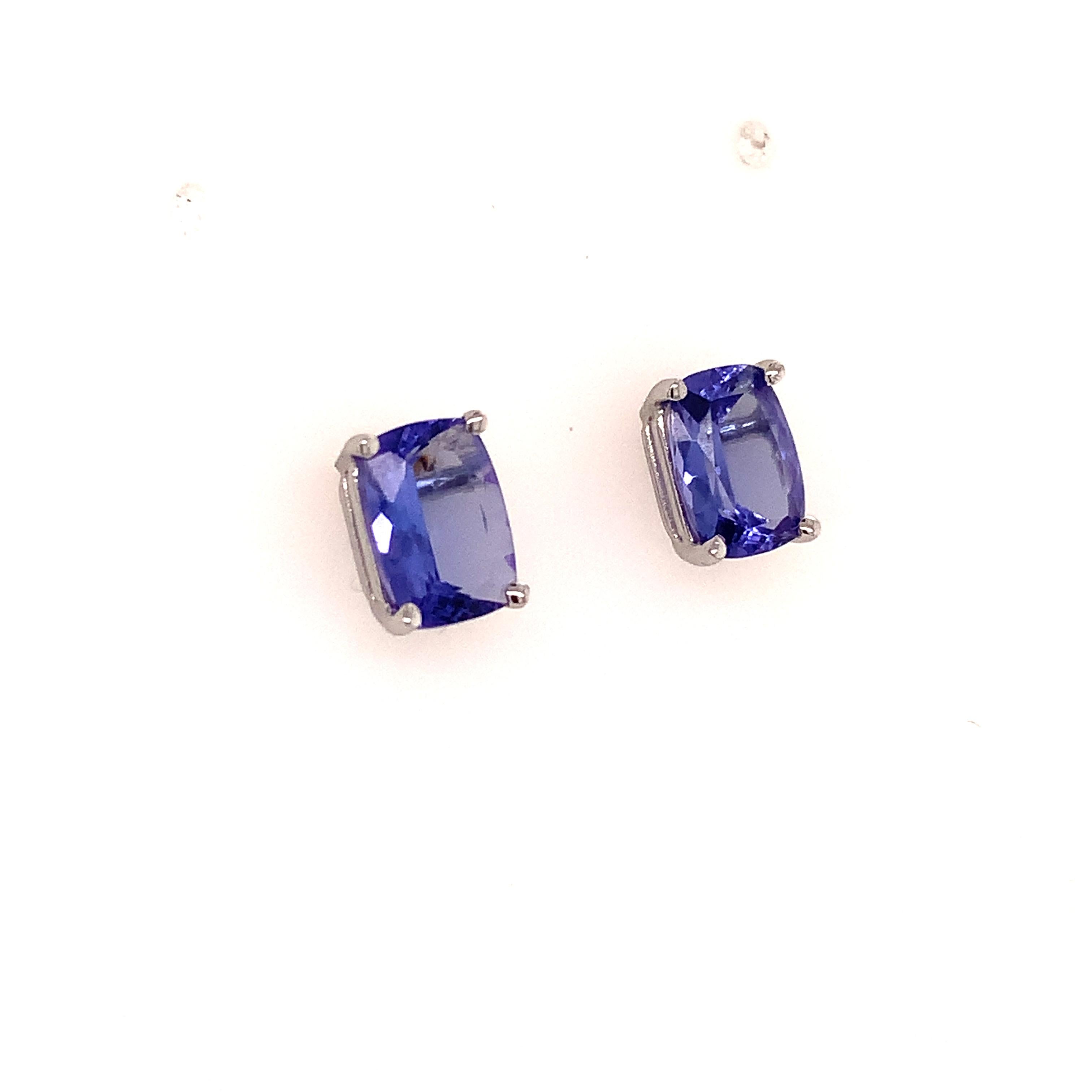 Women's Natural Tanzanite Stud Earrings 14k Gold 2.25 Tcw Certified
