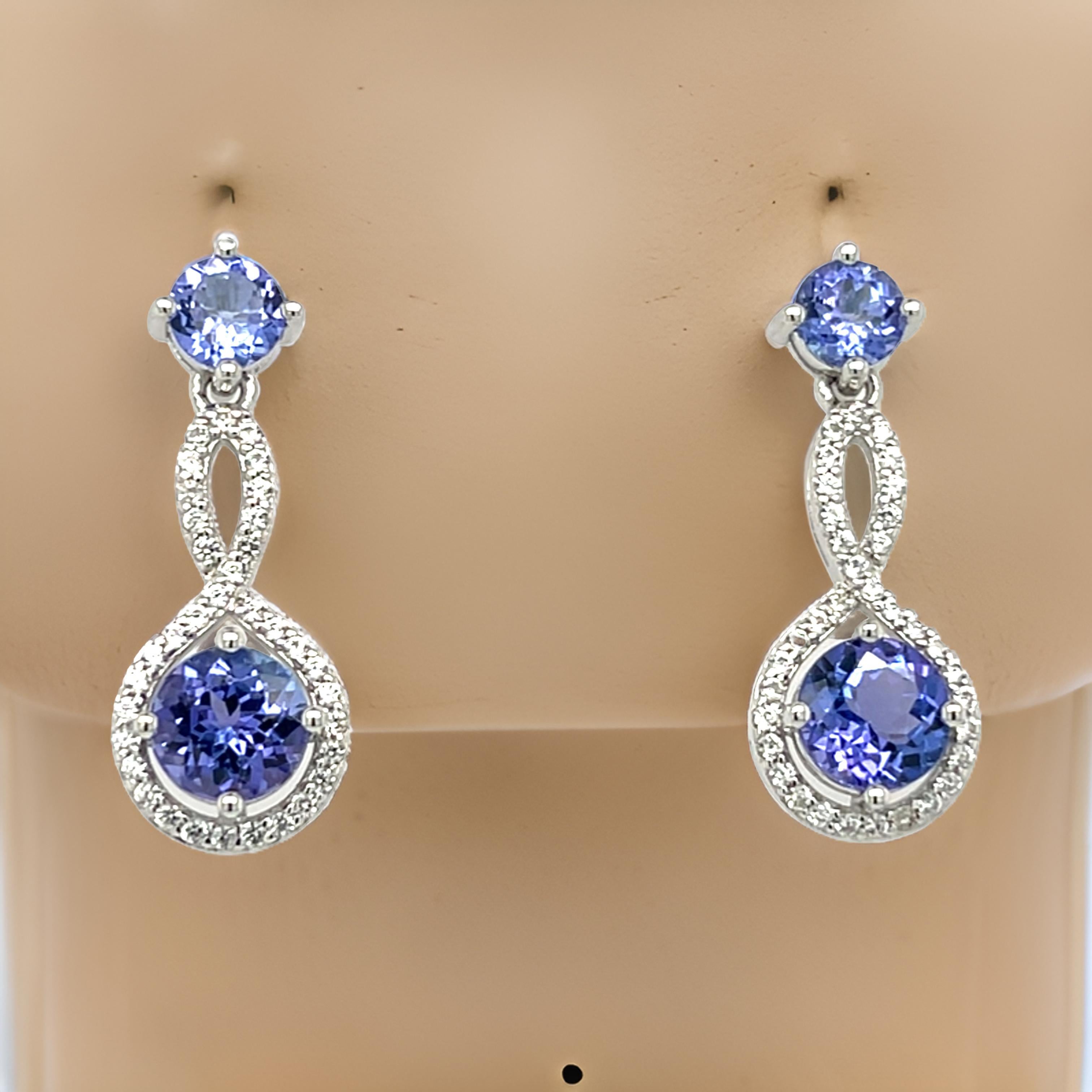 Dettagli dell'orecchino:ಥ_ಥಥ_ಥಥ_ಥಥ_ಥಥ_ಥಥ_ಥ

Materiale: - Argento 925
Pietra preziosa:-  Tanzanite naturale
Forma della pietra: Sfaccettato rotondo
Colore della pietra: Blu
Dimensioni della pietra: 6 mm
Seconda dimensione: 4,5 mm
Peso della pietra: