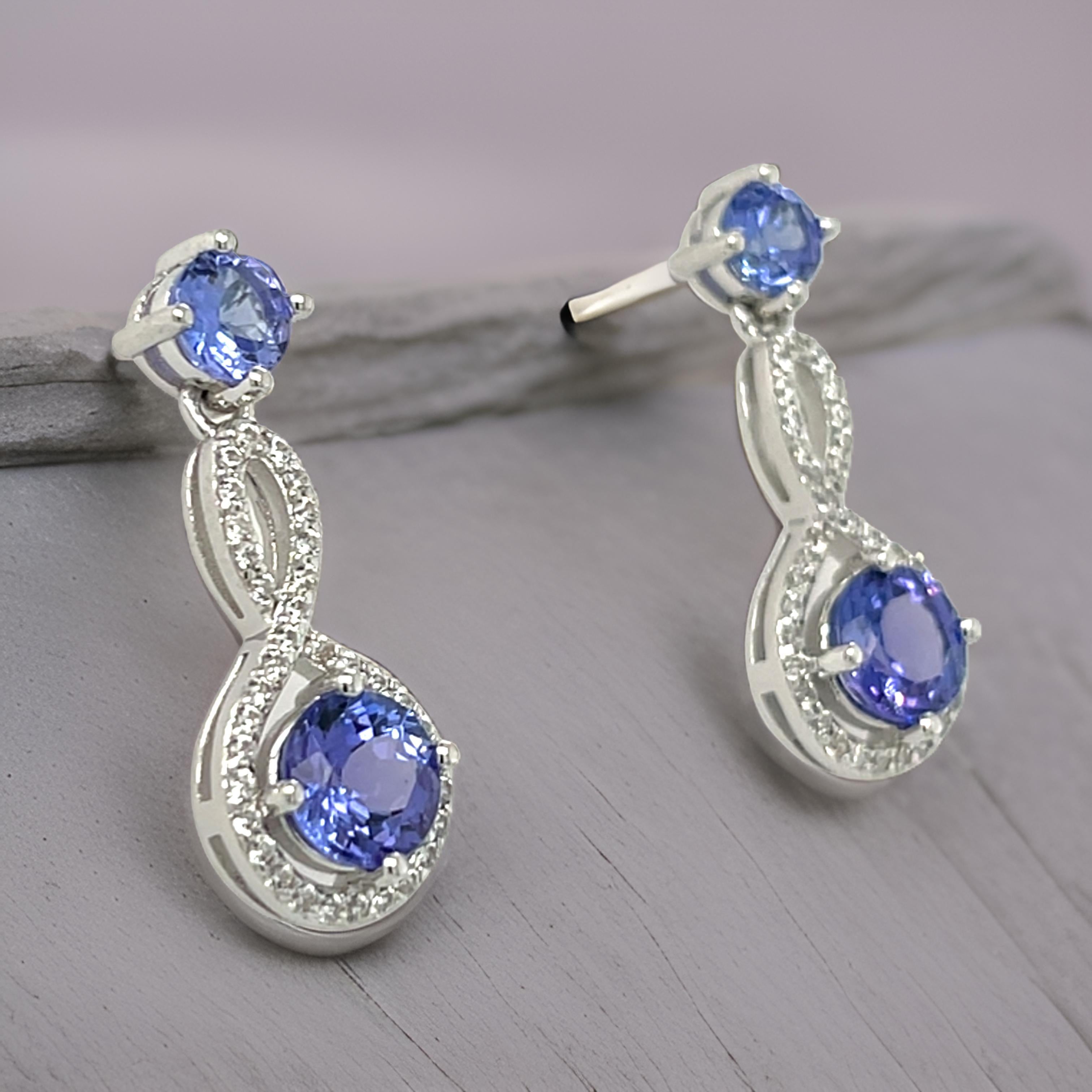 Taglio rotondo Orecchini con perno in tanzanite naturale in argento 925 Regalo da damigella per lei in vendita