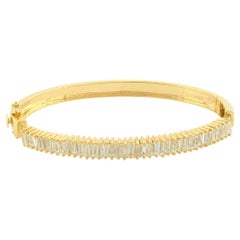 Bracelet jonc en or jaune 14 carats avec diamants baguettes coniques naturels