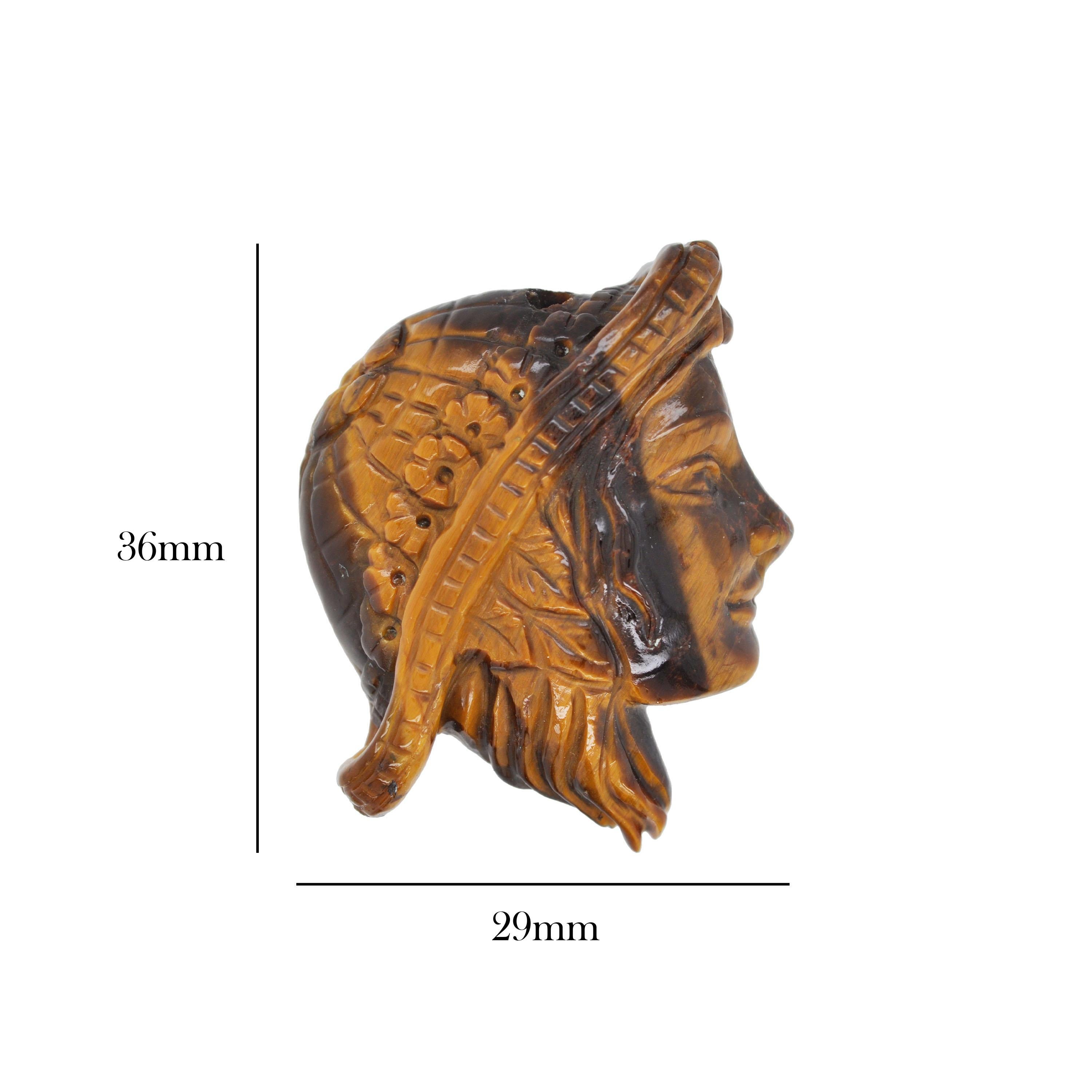 Natural tiger's eye disney beauty and the beast loose gemstone pendant brooch

Introducing the Tiger’s Eye Beauty & Beast, a truly unique gemstone carving that masterfully captures the duality of elegance and ferocity in one striking design. Crafted