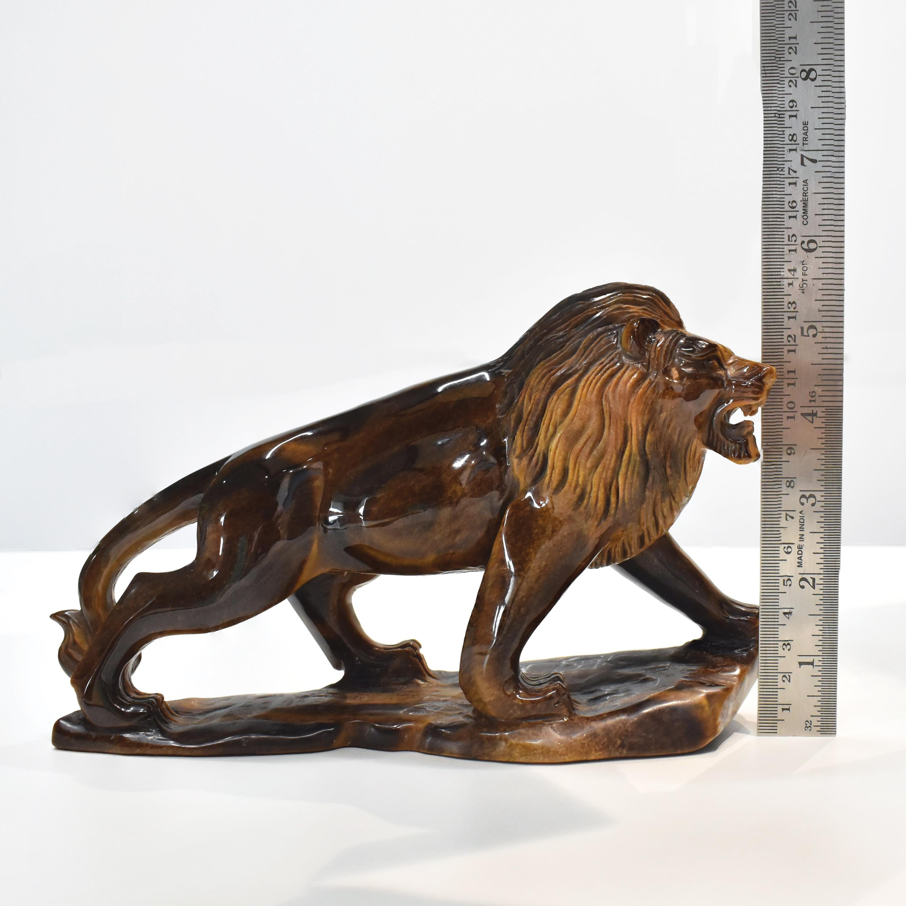 Natural Tiger's Eye Hand-Carved Lion Sculpture Figurine For Sale 2