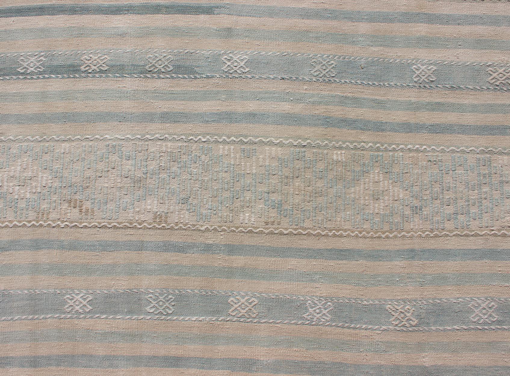 Natural-Toned Turkish Flat-Weave Kilim with Geometric Stripes Tan and Seafoam For Sale 1