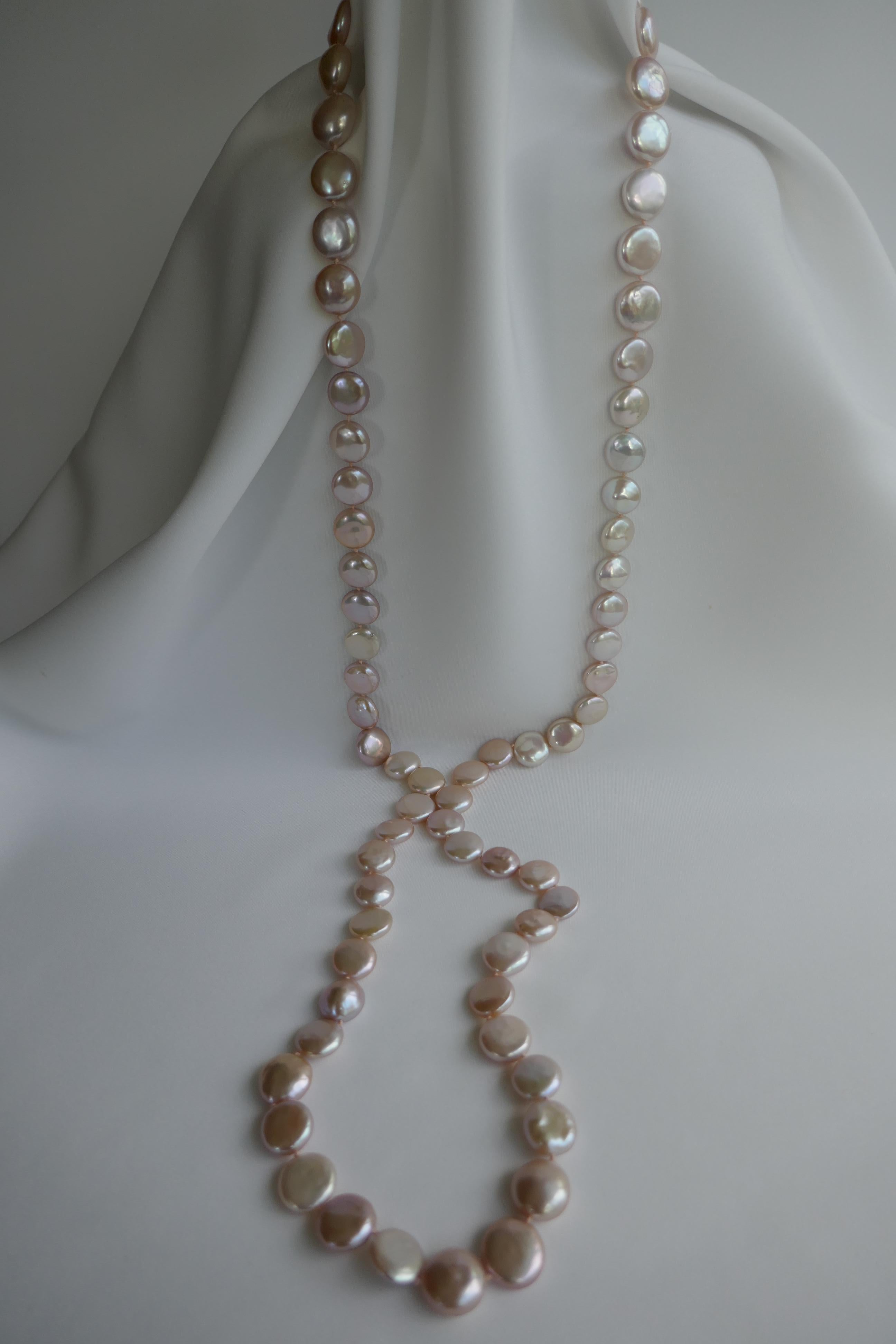 Natural Tones Keshi Cultured Pearls Rock Crystal 925 Sterling Silver Necklace In New Condition For Sale In Coral Gables, FL