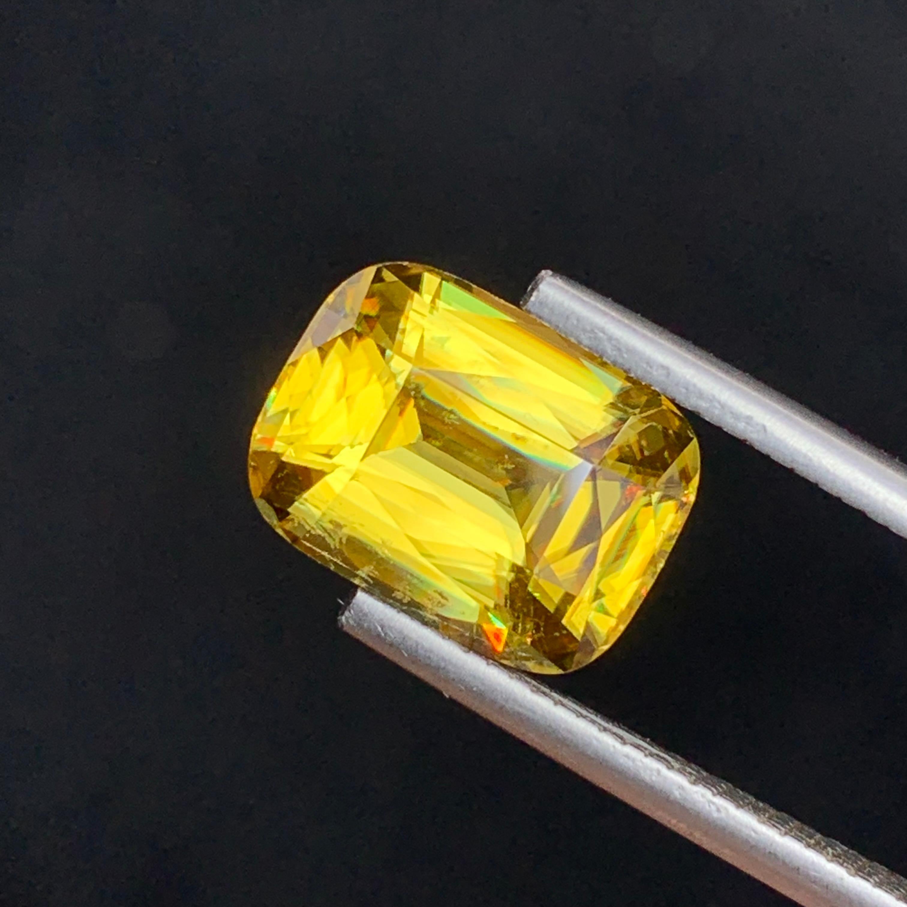Natural Top AAA Quality 5.45 Carat Fire Sphene Titanite Cushion Shape Gem Ring For Sale 3