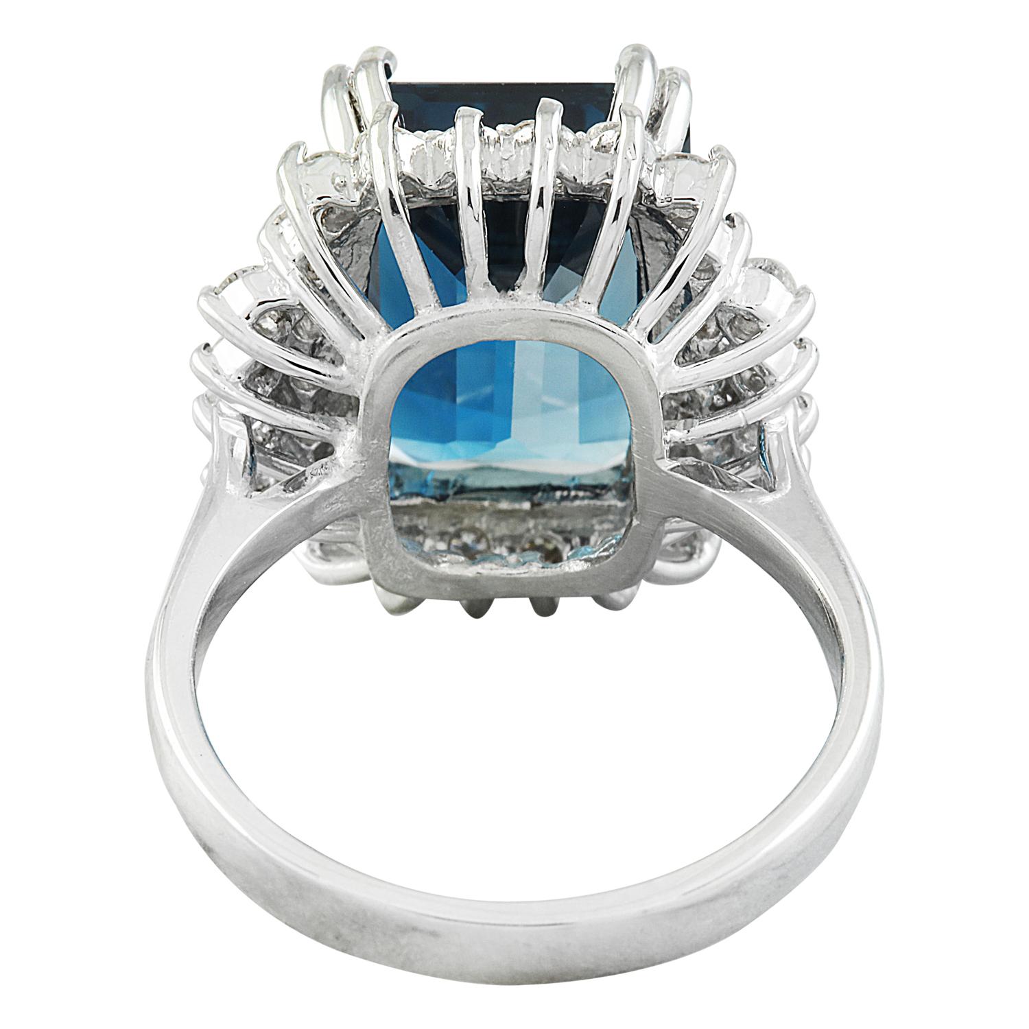 Natural Topaz Diamond Ring in 14 Karat Solid White Gold  In New Condition For Sale In Los Angeles, CA