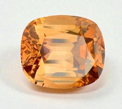 Topaze naturelle : 29.51 carats, taille coussin, Pakistan