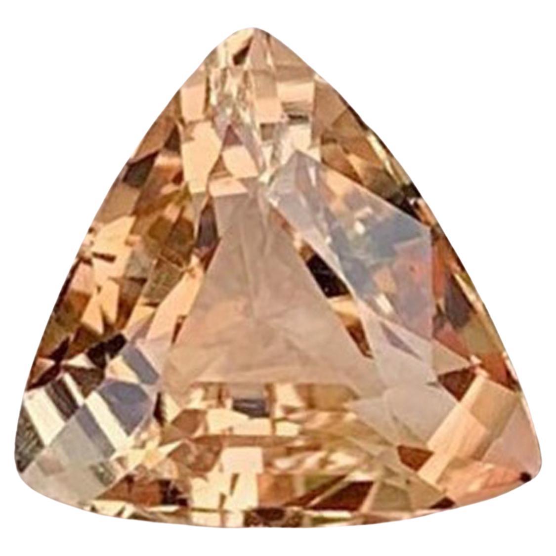 Natürlicher Topas Edelstein, facettiert Fancy-Schliff für Schmuck, November Birthstone