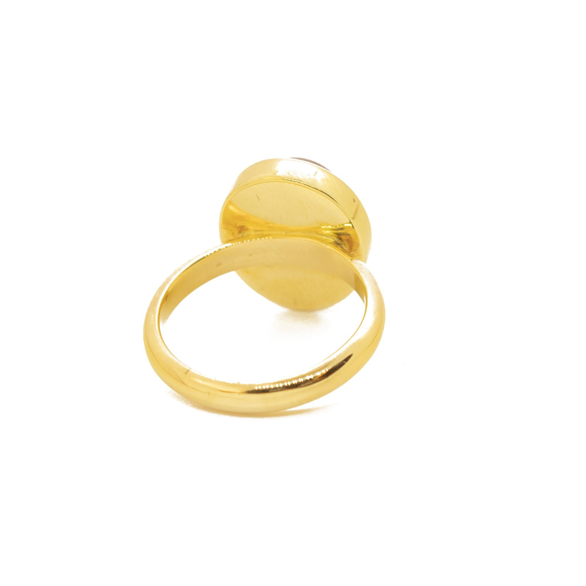 Bague cocktail ovale solitaire en or jaune 18 carats sertie d'une tourmaline naturelle en forme de chaton en vente 2