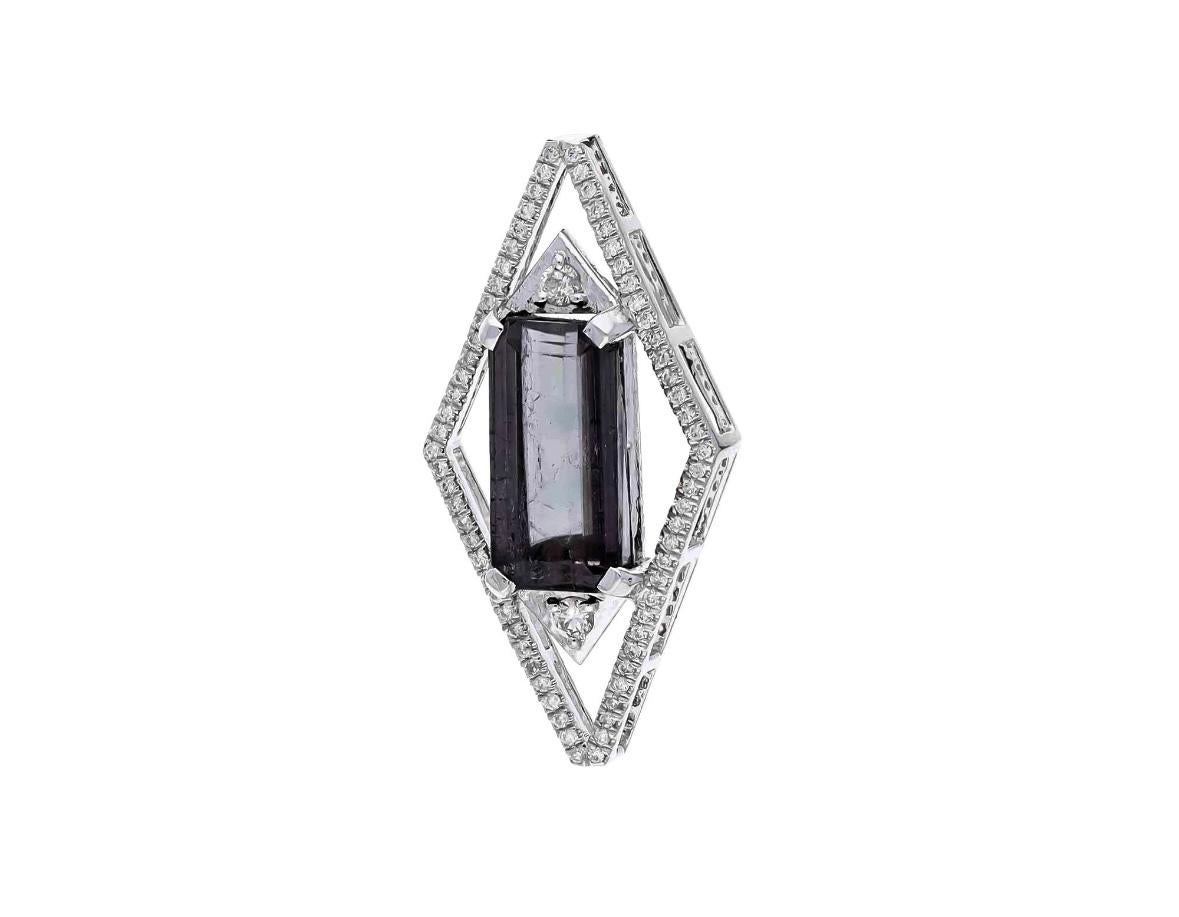 Pendentif en or 14 carats, tourmaline naturelle 4,41 carats et diamant 24 carats Pour femmes en vente