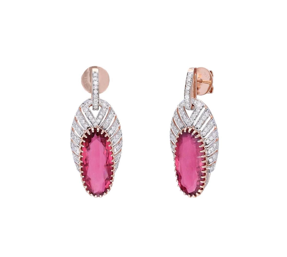 DÉTAILS DES PIERRES PRÉCIEUSES :
❋ Pierre précieuse : Tourmaline
Poids de la pierre : 8,47 cts
Taille de la pierre : 17X7.5 MM Approx.
❋ Forme de la pierre : taille ovale
❋ Gemstone Type : Nature

➡️DIAMOND DÉTAILS :
Poids du diamant : 0,68