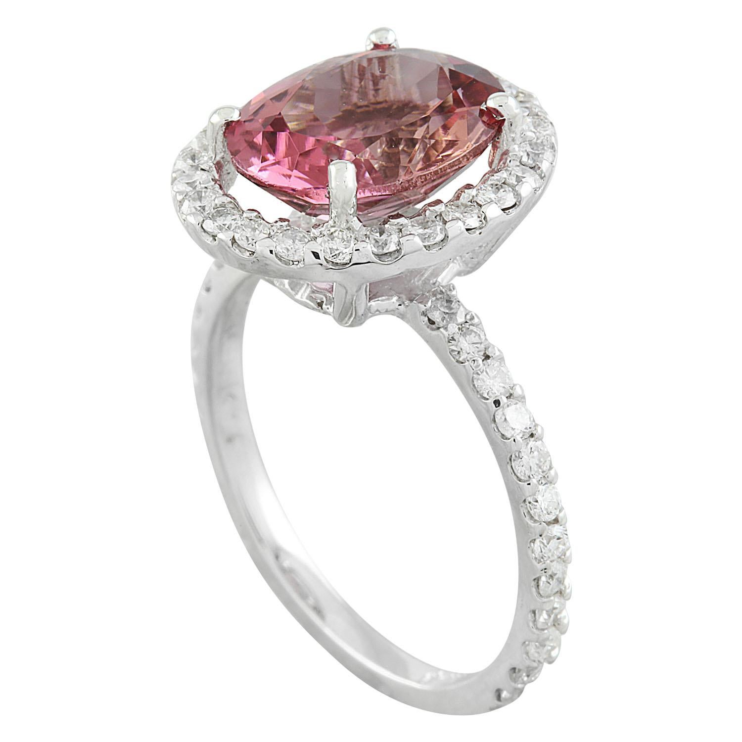 Natural Tourmaline Diamond Ring in 14 Karat Solid White Gold  In New Condition For Sale In Los Angeles, CA