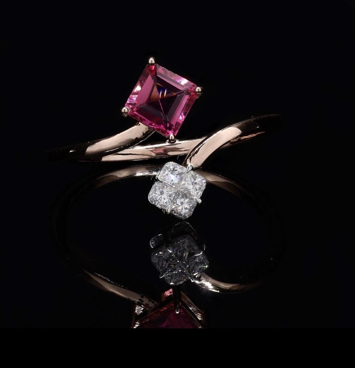 Natural Tourmaline & Diamond Ring in 14k Gold In condizioni Nuovo in vendita a jaipur, IN