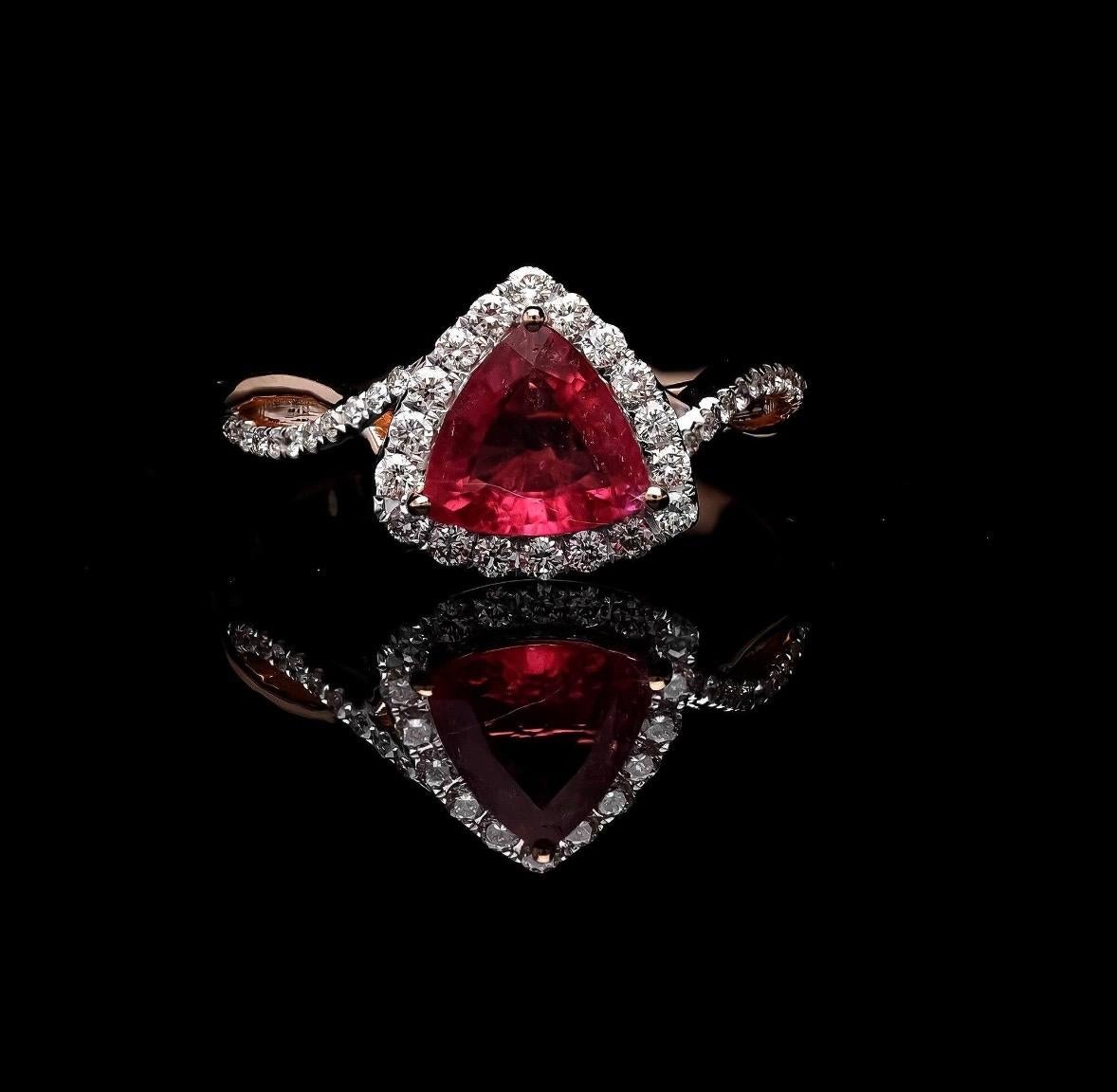 Bague en or 18k avec tourmaline naturelle et diamant Neuf - En vente à jaipur, IN