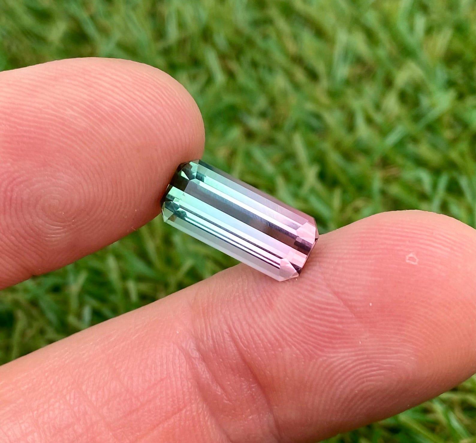 Natural Tourmaline gemstone 4.86 ct., Octagon cut, Afghanistan, Certificate! For Sale 2
