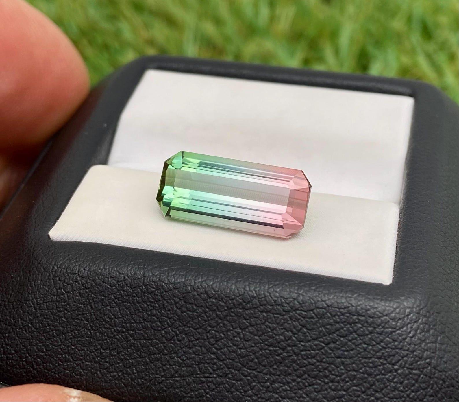 Natural Tourmaline gemstone 4.86 ct., Octagon cut, Afghanistan, Certificate! For Sale 4