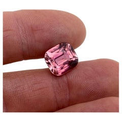 Natural Tourmaline gemstone 9.33 ct., Cushion cut,  Nigeria, Certificate GFCO!