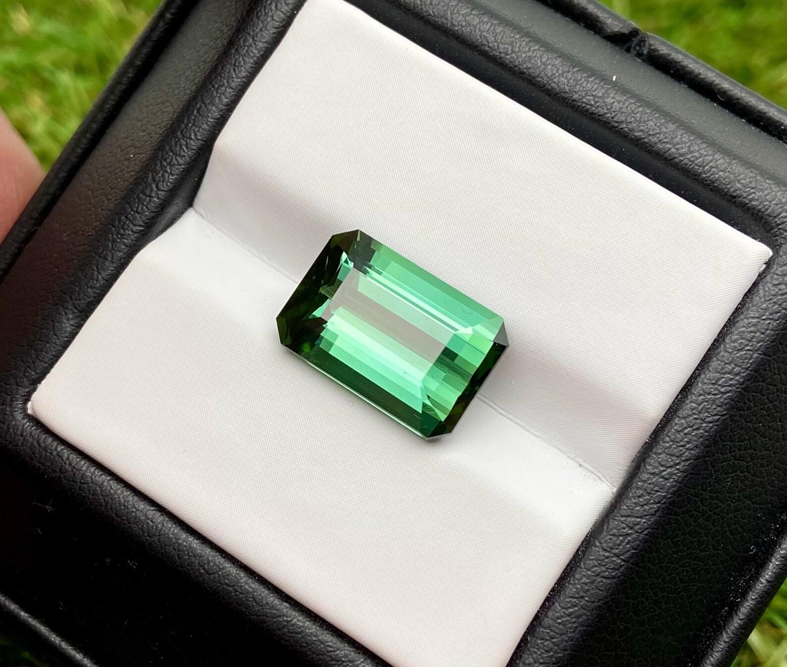 Natural Tourmaline Loose Gemstone 6.85 ct. Octagon cut, Nigeria, Certificate For Sale 5