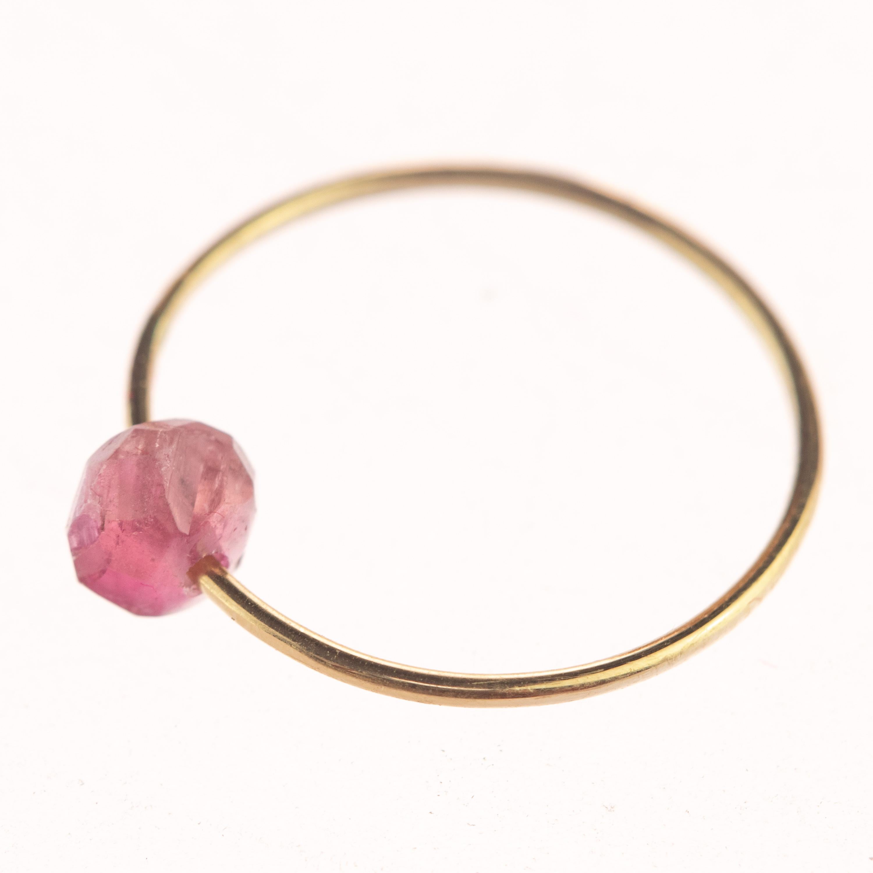 Signature INTINI Jewels Venus Planet ring. Contemporary ring design in 18 karat yellow gold with a precious Tourmaline Violet rondelle.  Passion and intensity mixed in one jewel. Delight yourself with a strong, minimalist design, just for a stunning