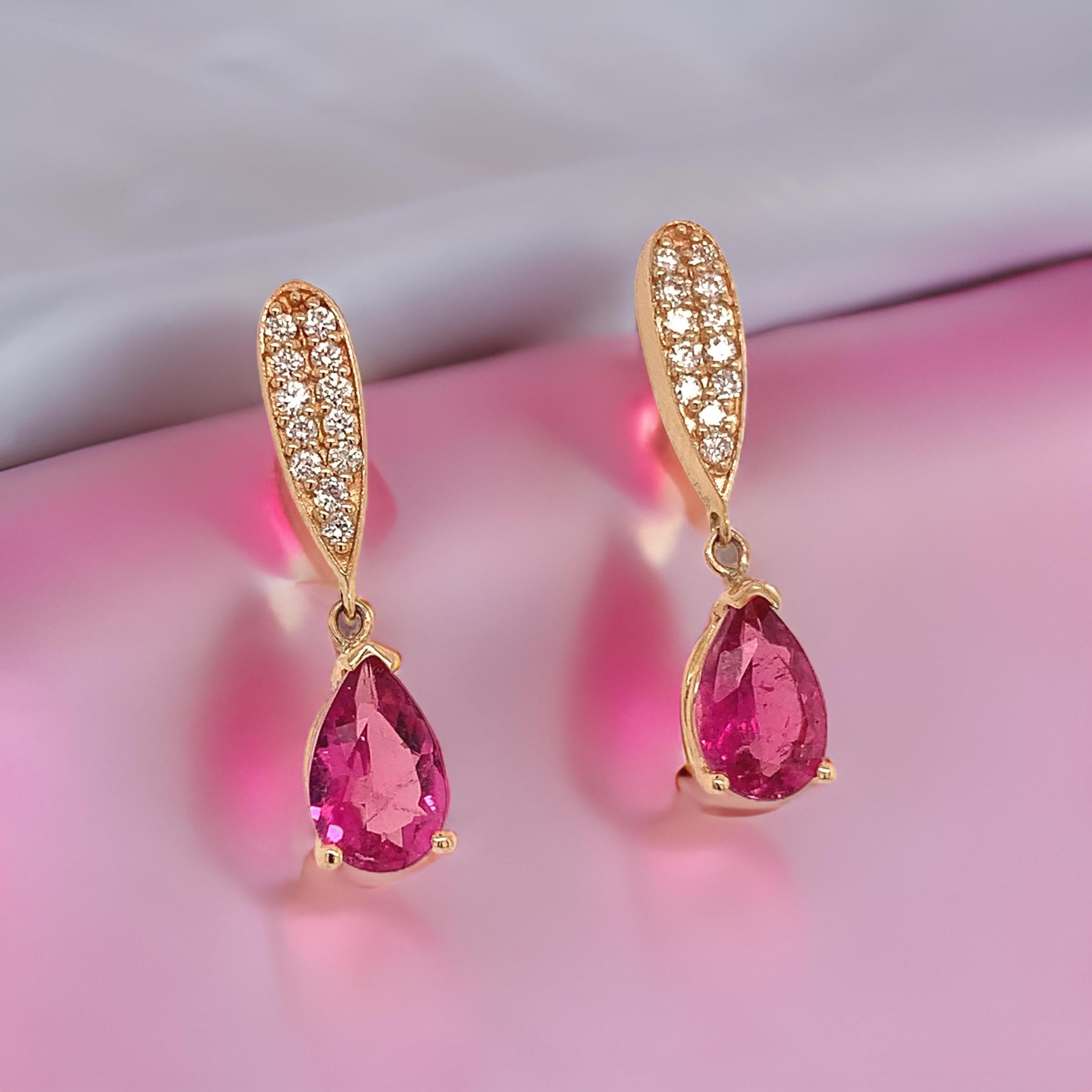 Boucles d'oreilles en or 14 carats avec tourmaline naturelle, rubellite et diamant certifié TCW 1,60 carat Pour femmes en vente