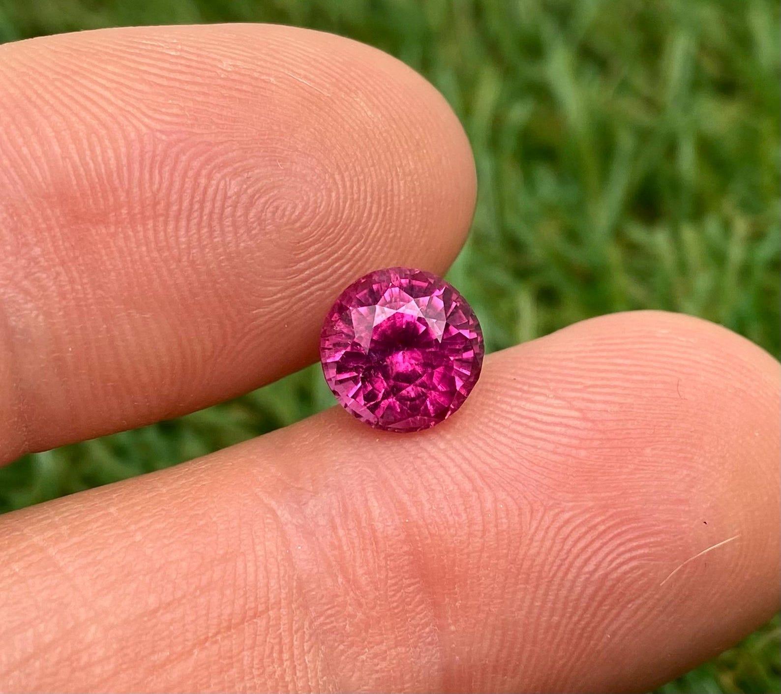 Natural Tourmaline rubellite loose gemstone 3.19 ct., VIVID Pink , Certificate ! For Sale 6