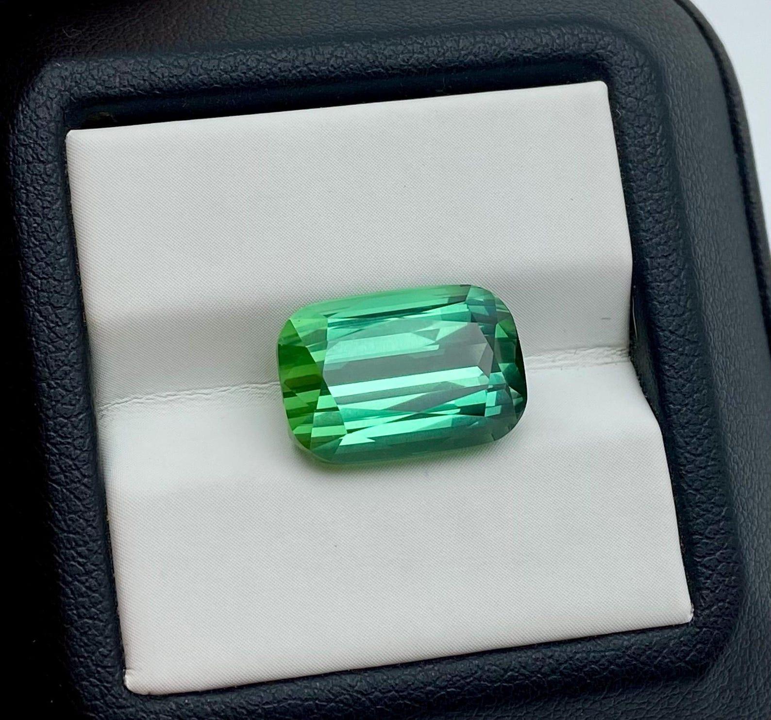 Turmalina natural verde azulado vivo 9,34 ct. gema, talla cojín, afganista en venta 5