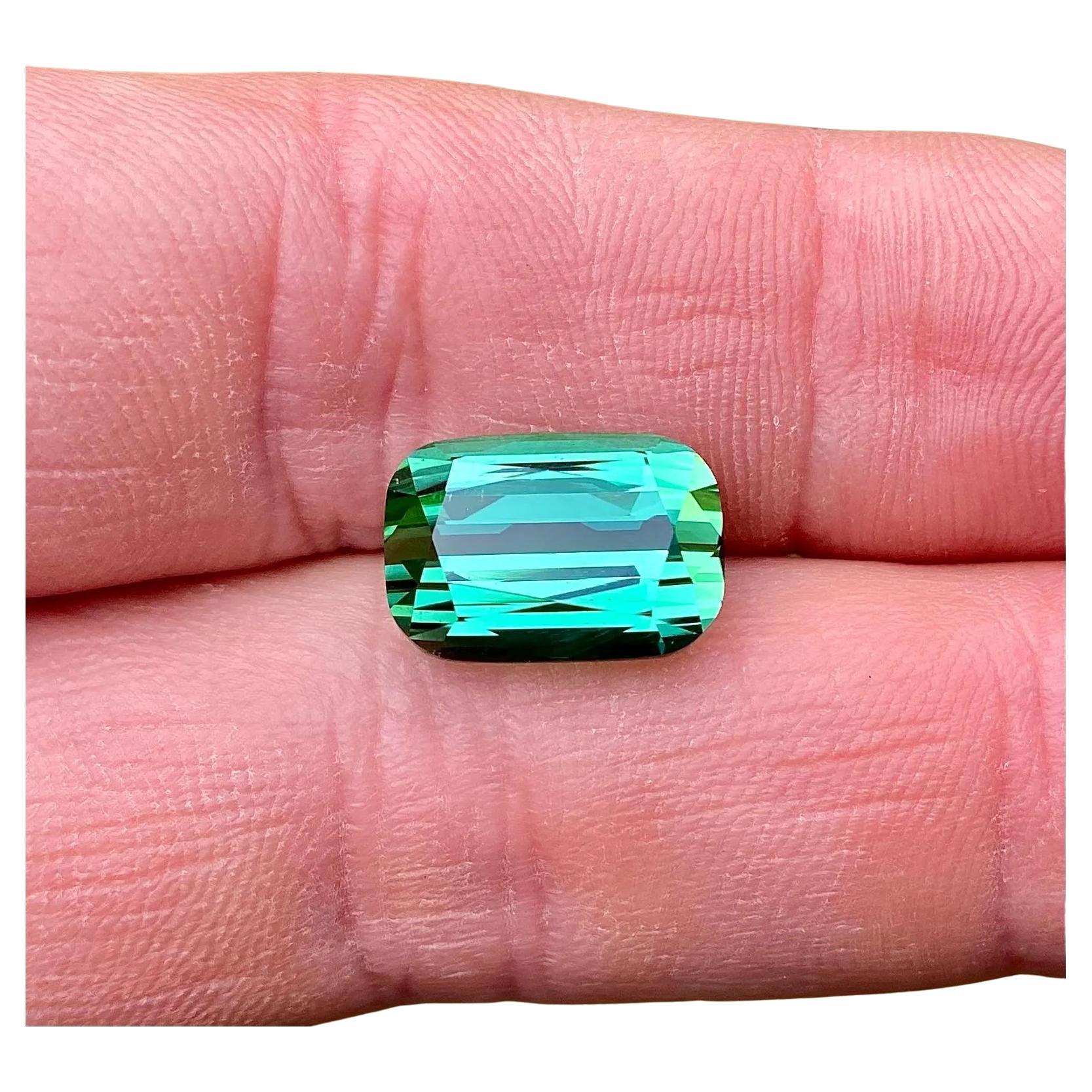 Tourmaline naturelle Vivid Bluish-Green 9,34 ct. pierre précieuse, taille coussin, Afghanista
