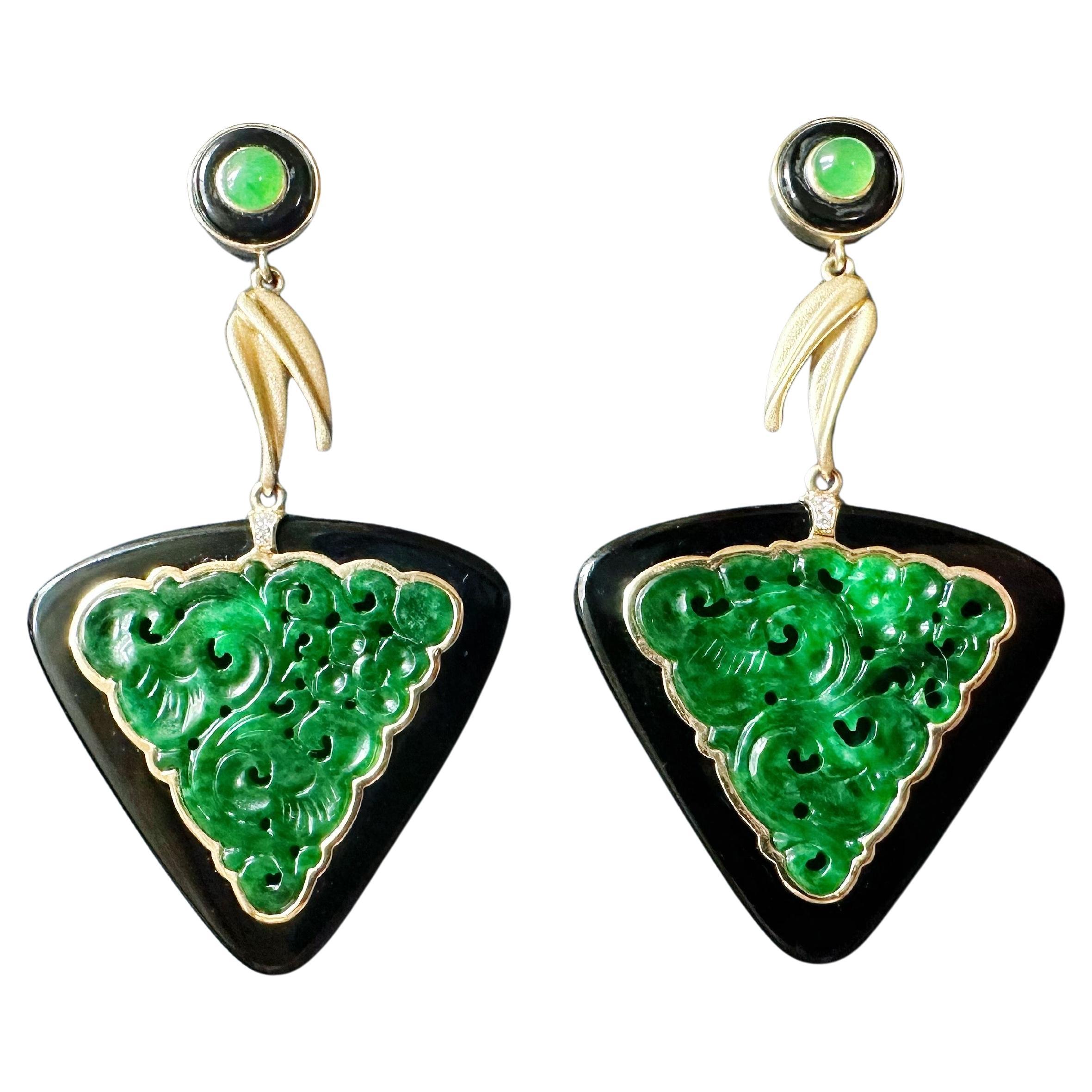 Natural Triangular Jade Carved Earrings in Black Agate, 18K Gold & Diamond