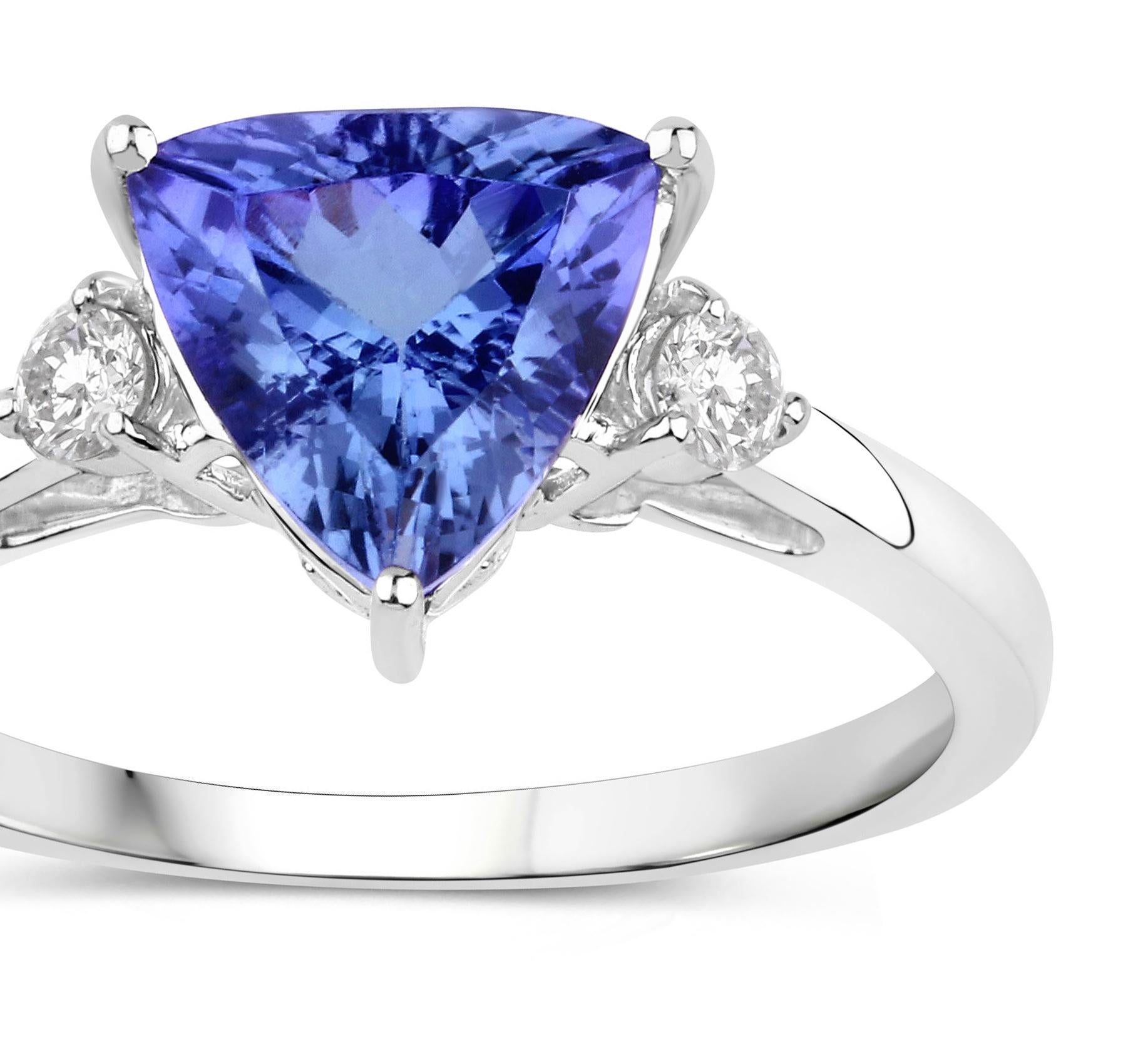 Contemporary Natural Trillion Cut Tanzanite Ring Side Diamonds 14K White Gold For Sale