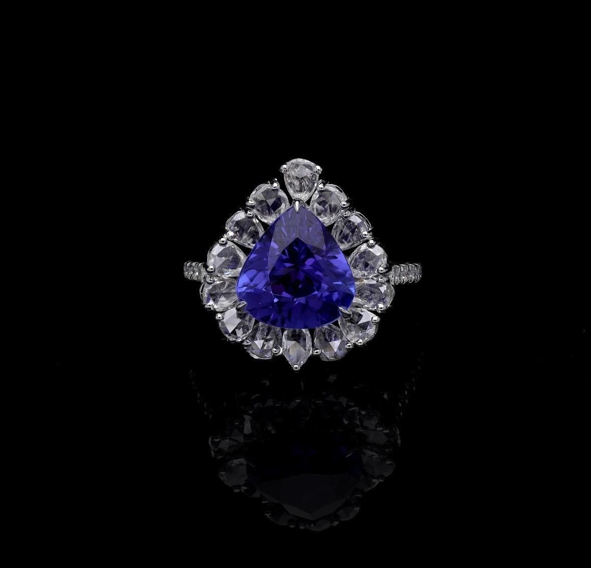 Natürlicher Billionen Tansanit Diamant Ring in 18k Gold im Zustand „Neu“ im Angebot in jaipur, IN