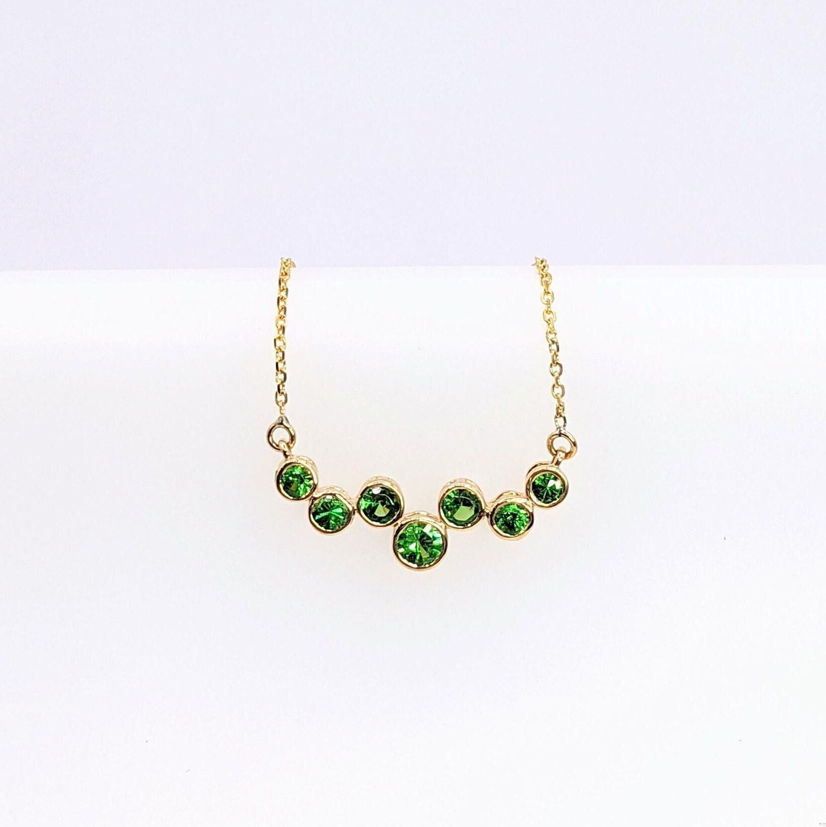Natural Tsavorite Garnet Pendant Necklace in Solid 14K Yellow Gold For Sale 3