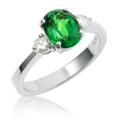 Natural Tsavorite Gemstone 2.16 carats set in 18K White Gold Ring with Diamonds